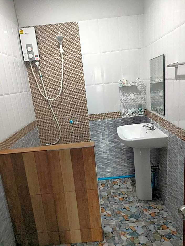 Baan Haneen At Lanta