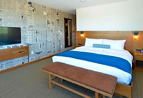 1Kg 1Qn Ste Mobility/Hearing Access Ri Shwr