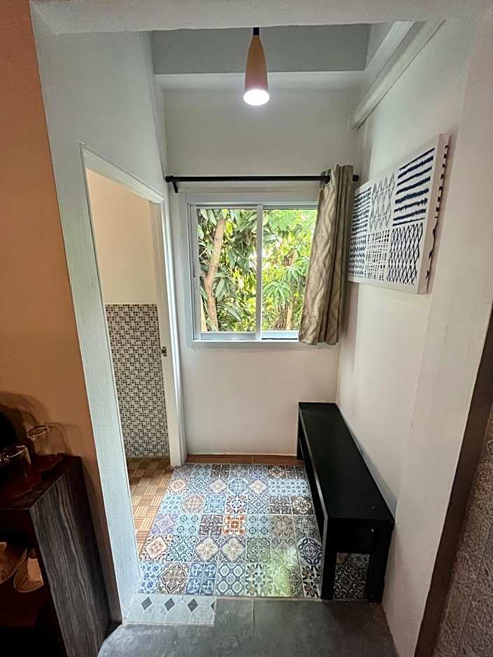 Dawnthaya Ayutthaya Art House บ้านดอนธยๅ อยุธยา