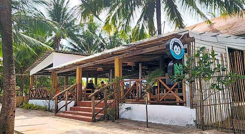 Mad Monkey  Koh Rong 