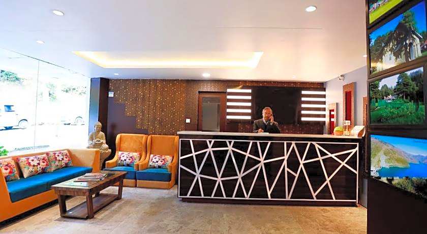 The Hoften Blue Magnets, Dalhousie