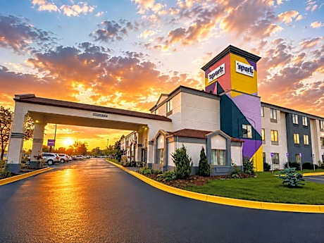 Spark by Hilton Grand Rapids