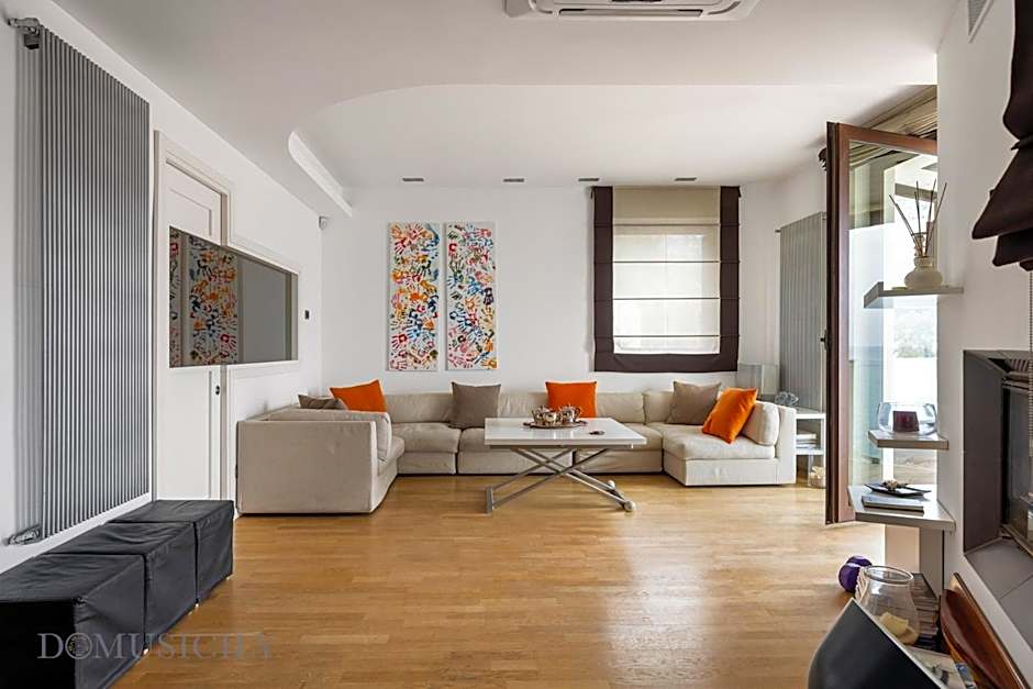 Villa Maurino by DomuSicily