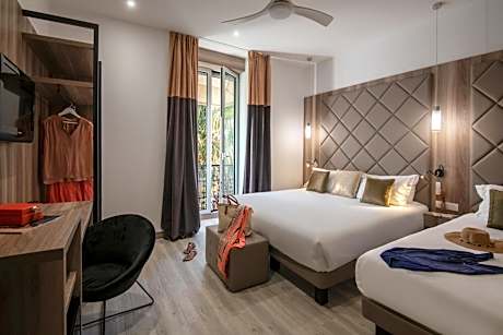 Triple Room