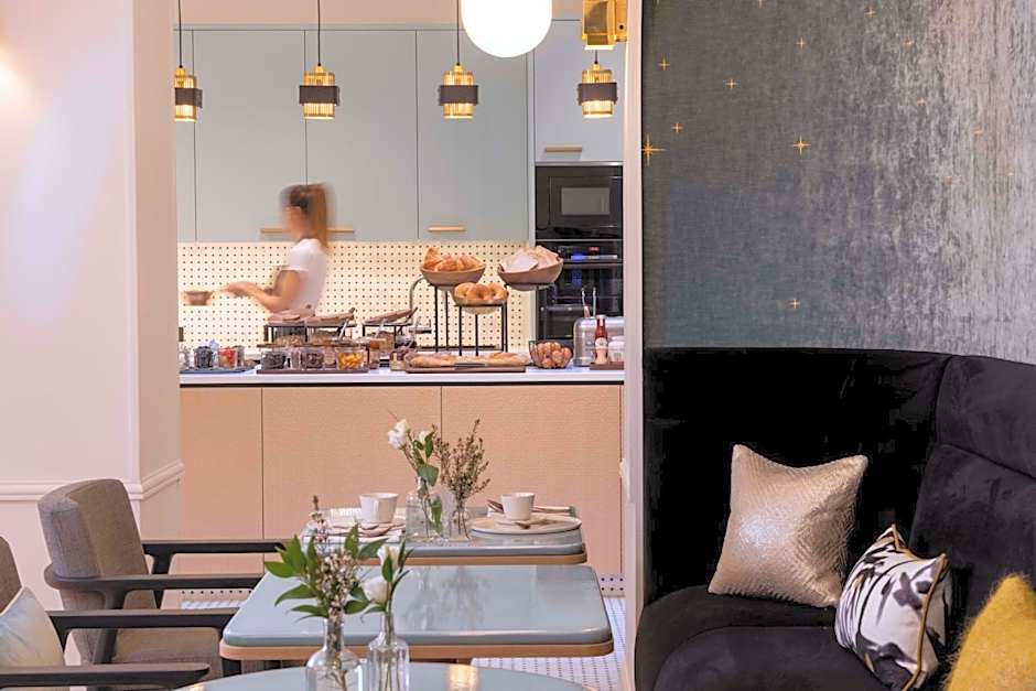 Hotel Louvre Montana