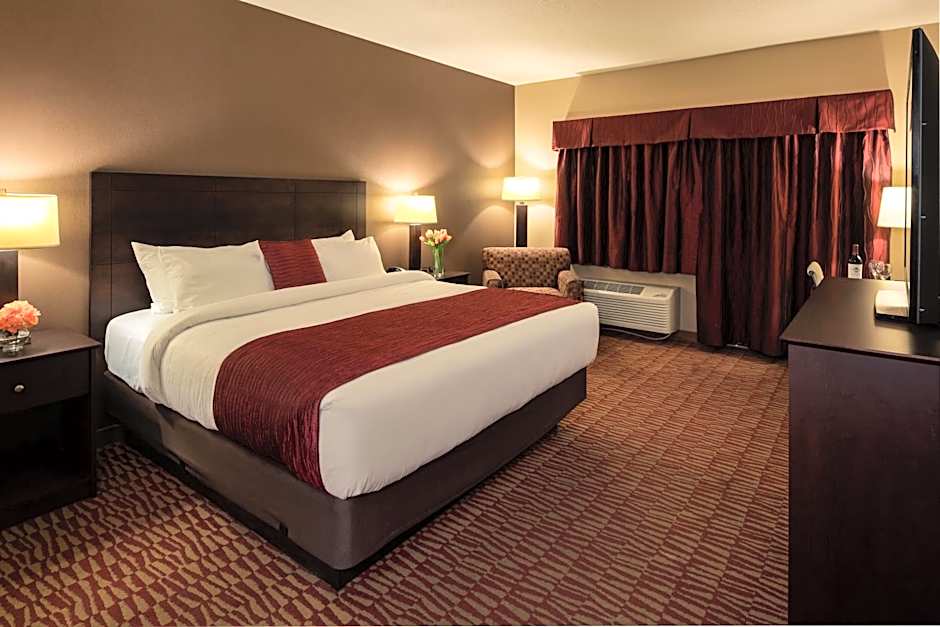 Lakeside Hotel Casino, a Travelodge by Wyndham