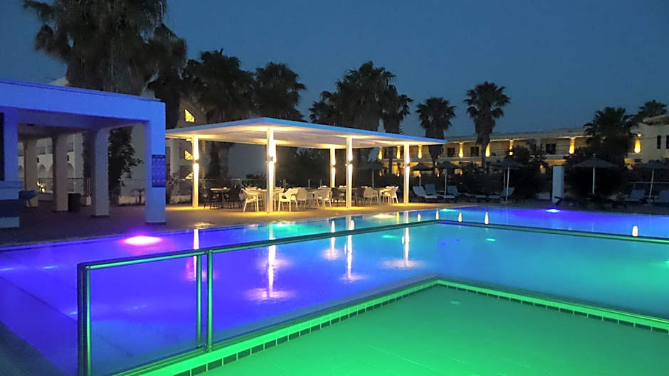 Cosmopolitan Hotel
