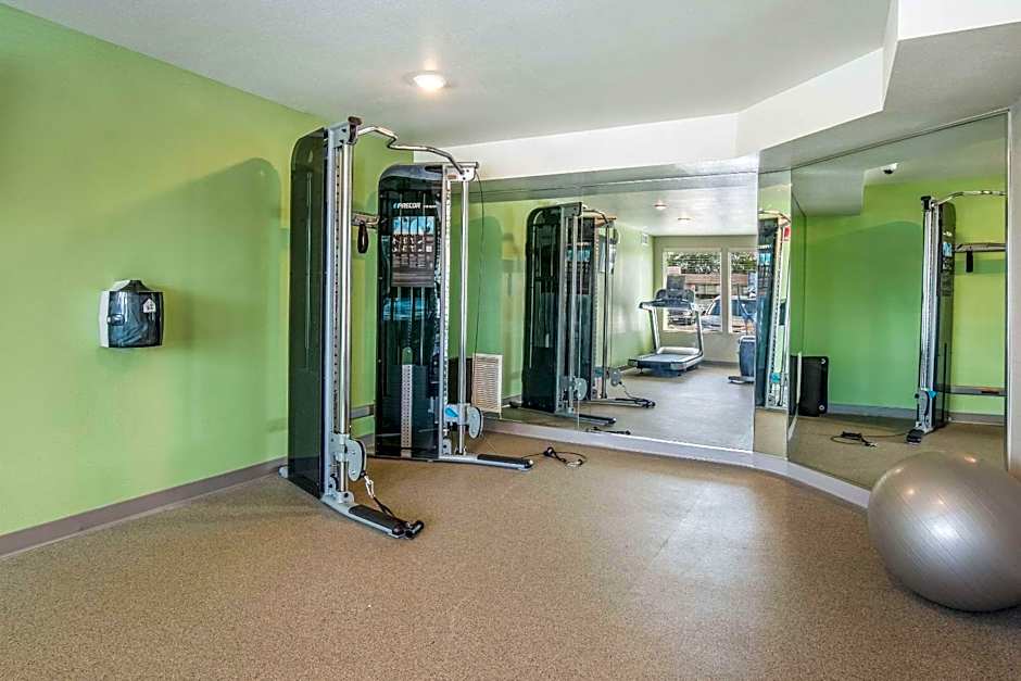 WoodSpring Suites Chicago Midway