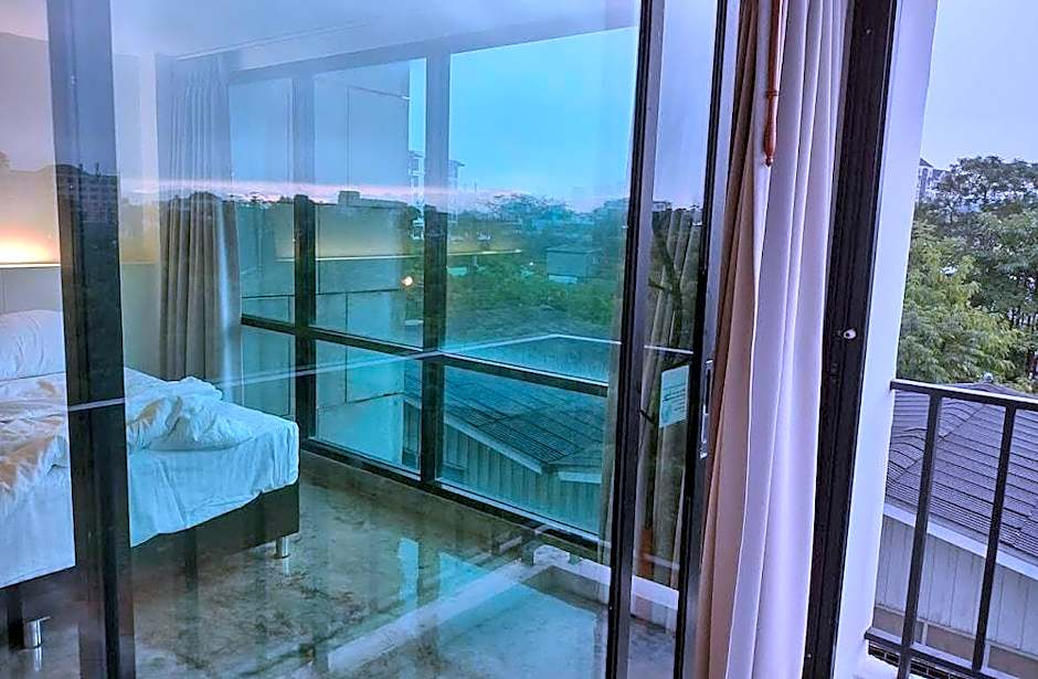 De Poem Loft Boutique Residence