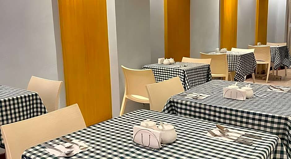 Jupiter Suites