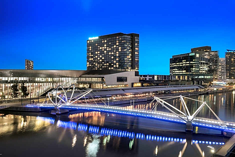 Waterfront Melbourne Apartments
