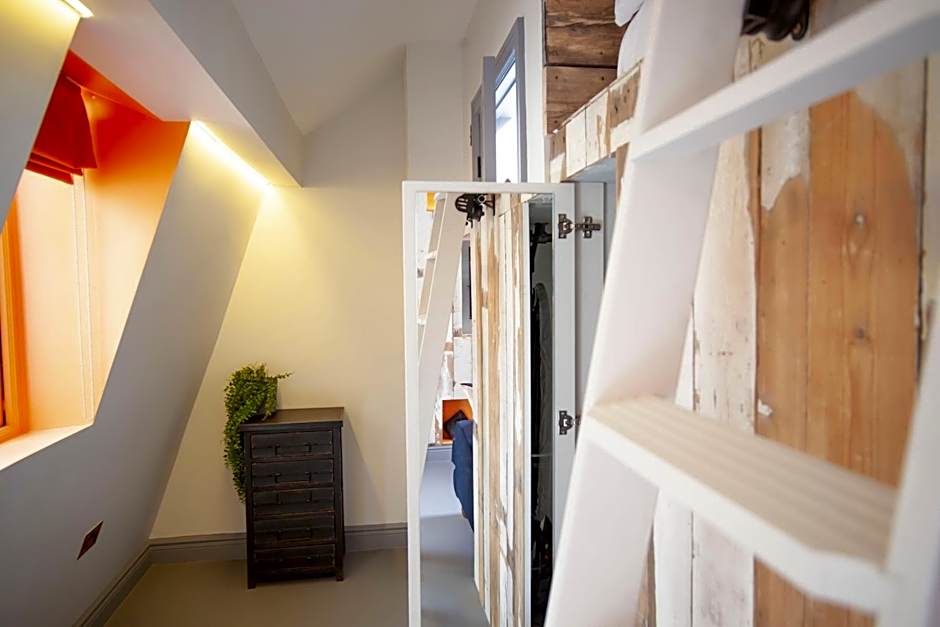 Higgihaus Aparthotel, Clare Street