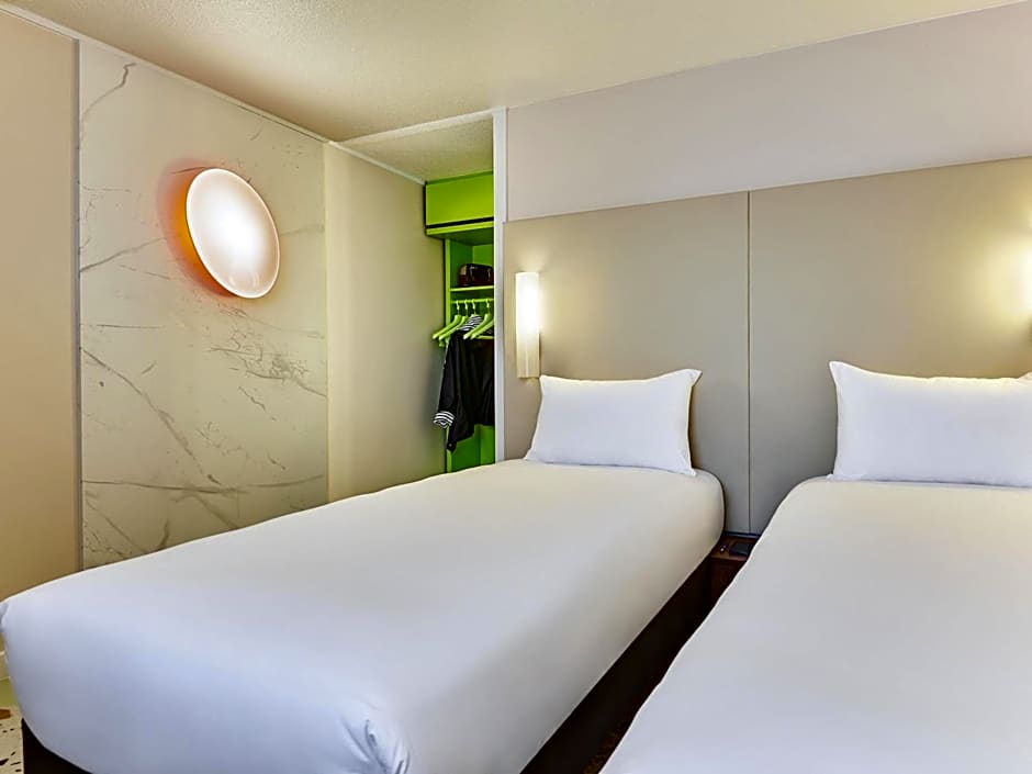 Greet Hotel Versailles - Voisins Le Bretonneux