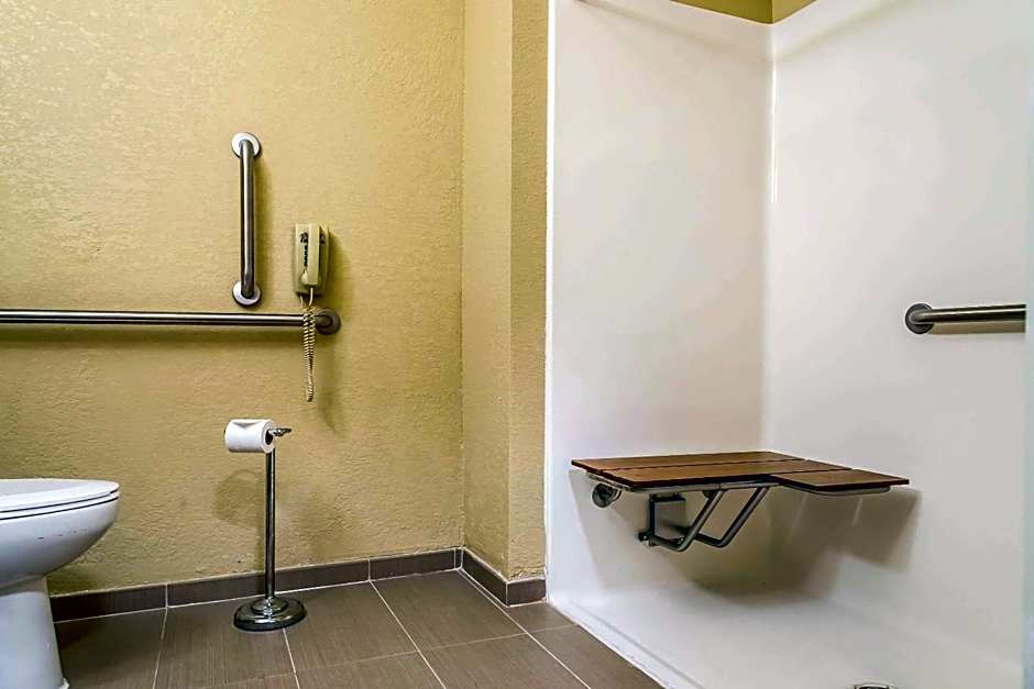 Country Inn & Suites by Radisson Stillwater, MN