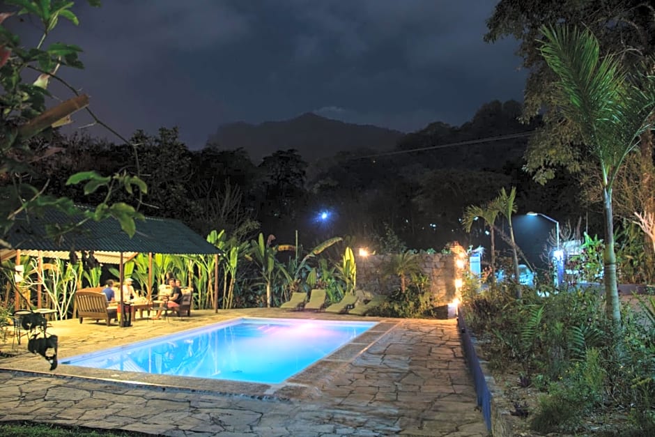 Hotel Posada James