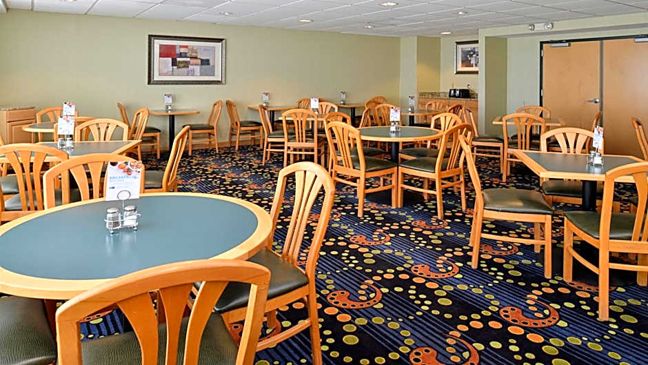 Holiday Inn Express & Suites Ocean City - Northside By IHG