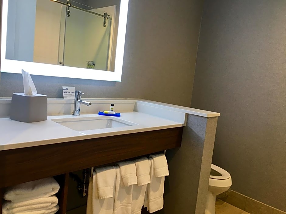 Holiday Inn Express - Grand Island