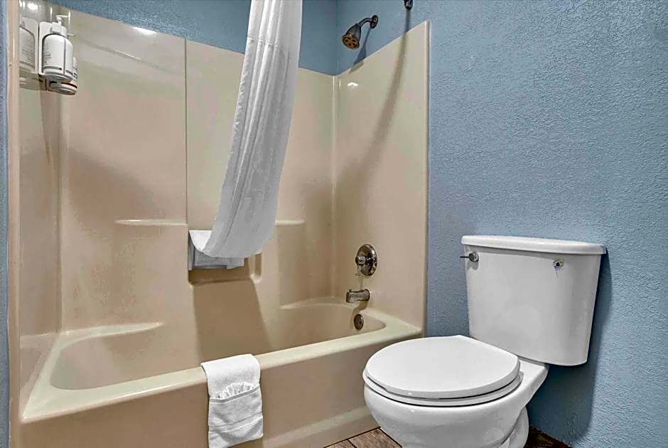 Baymont by Wyndham Warner Robins