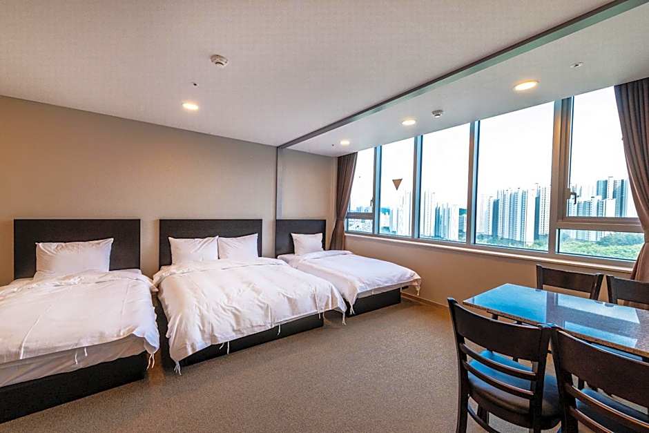 The Triny Urban Suites