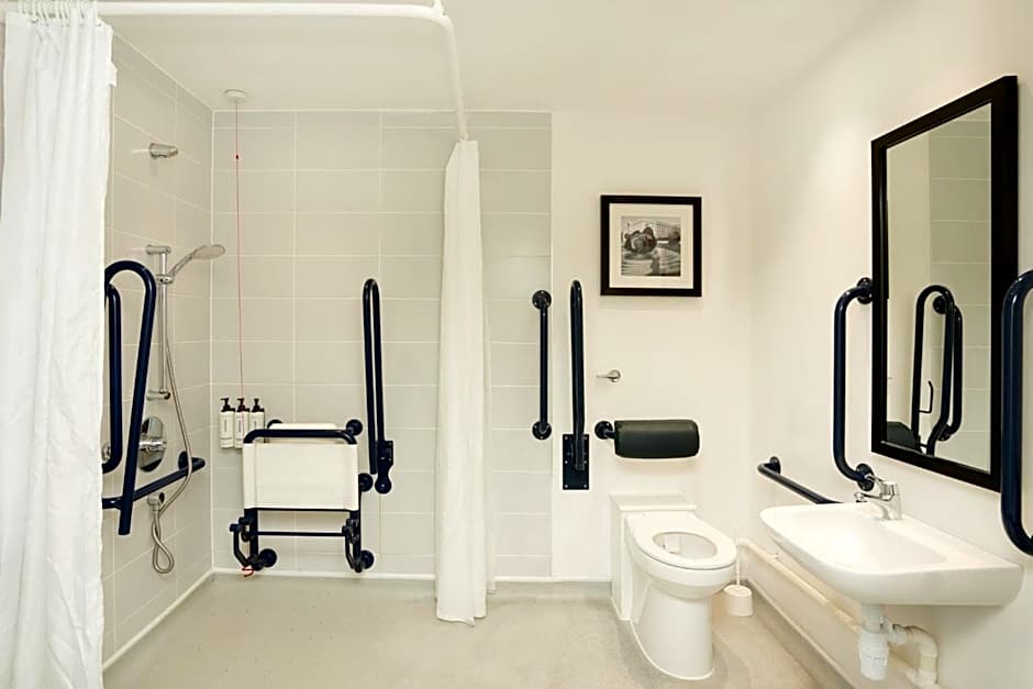 Staybridge Suites Birmingham By IHG