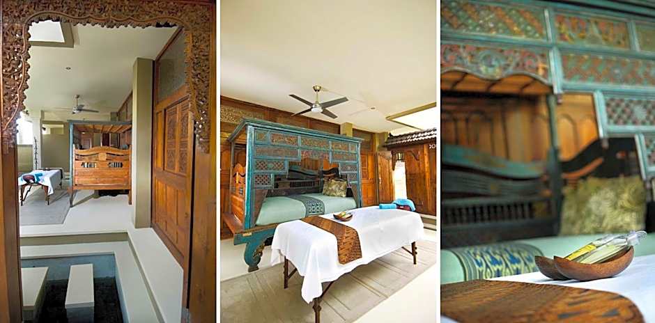 Oceanfront Citakara Sari Villas