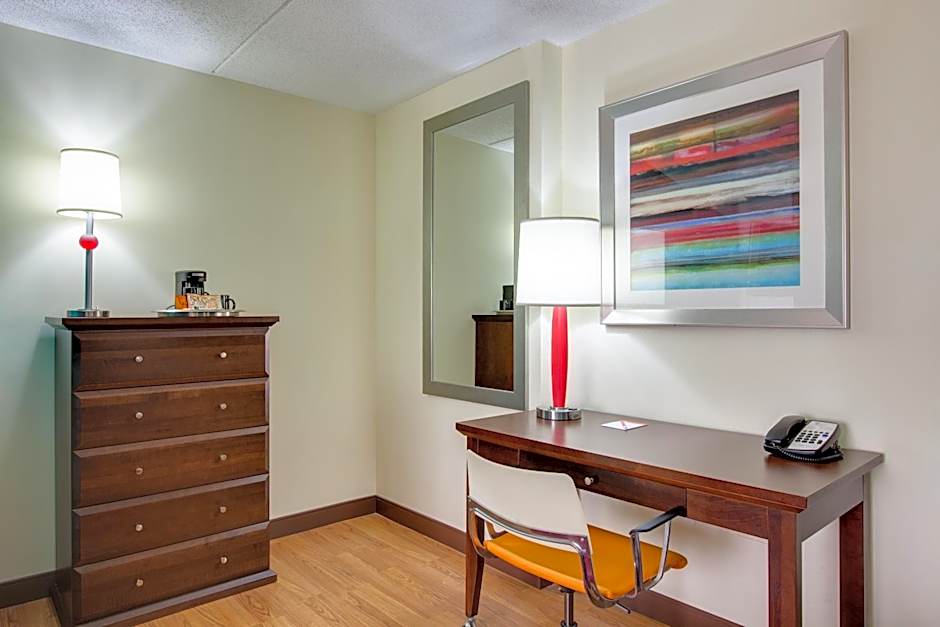 Hotel Indigo Chicago-Vernon Hills By IHG