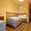 SAN PIETRO DOLOMITI Small Budget Hotel