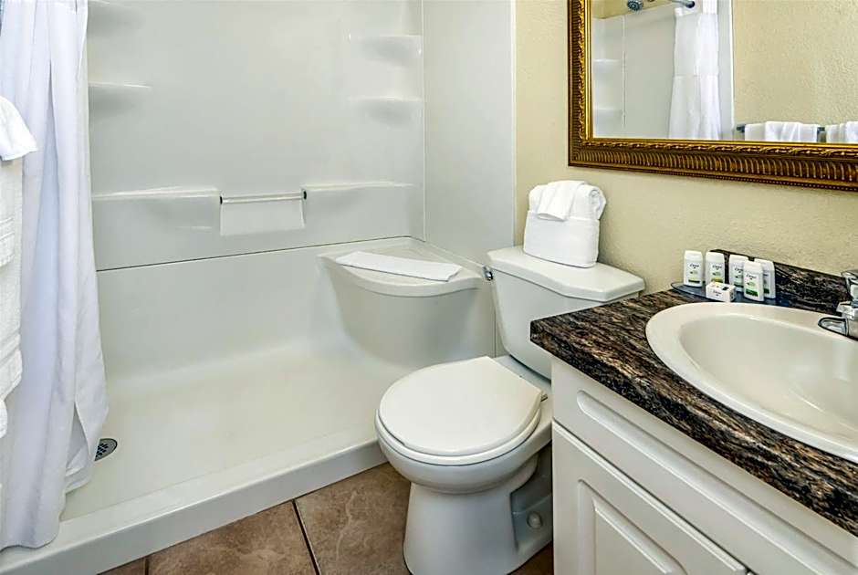 Travelodge by Wyndham Gananoque