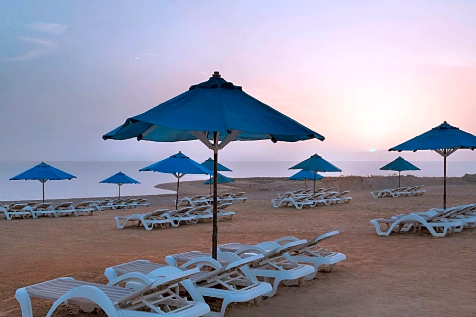 Ramada Resort Dead Sea