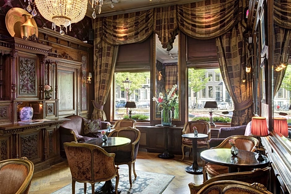 The Pavilions Amsterdam, The Toren