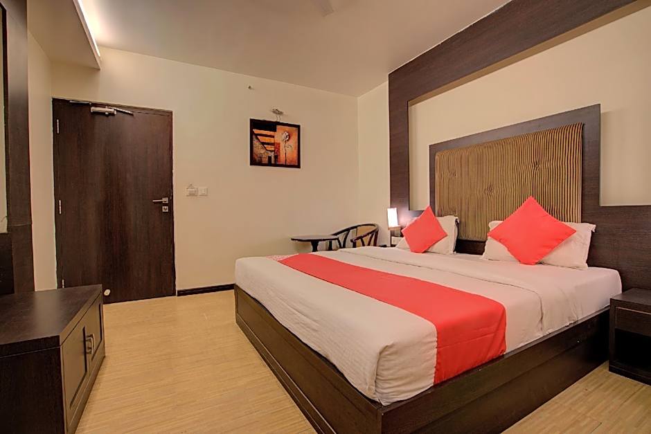 Photo 1 of 9 of Deluxe 1 Double Bed or 2 Beds