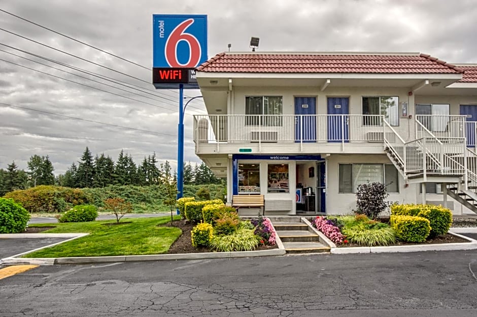 Motel 6 Everett, WA - South