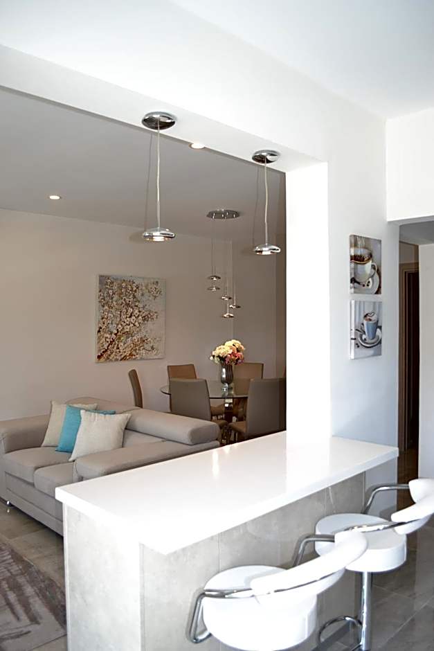 Marianna Hotel Apartments