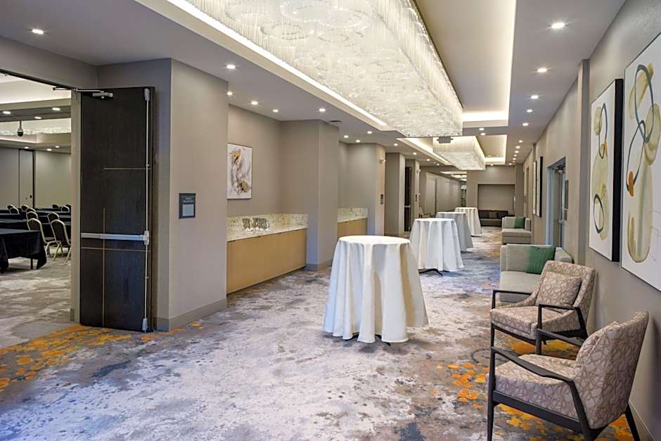 Delta Hotels by Marriott Ontario Airport