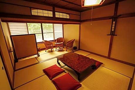 Quadruple Room with Balcony