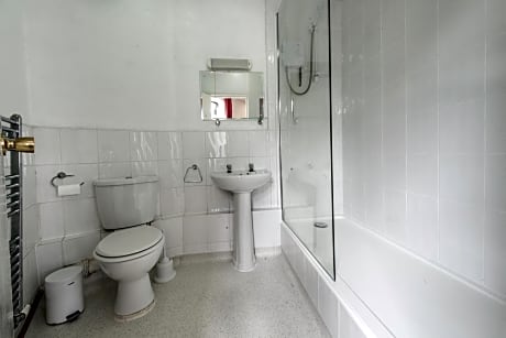 Single Bed in Mixed Dormitory Room