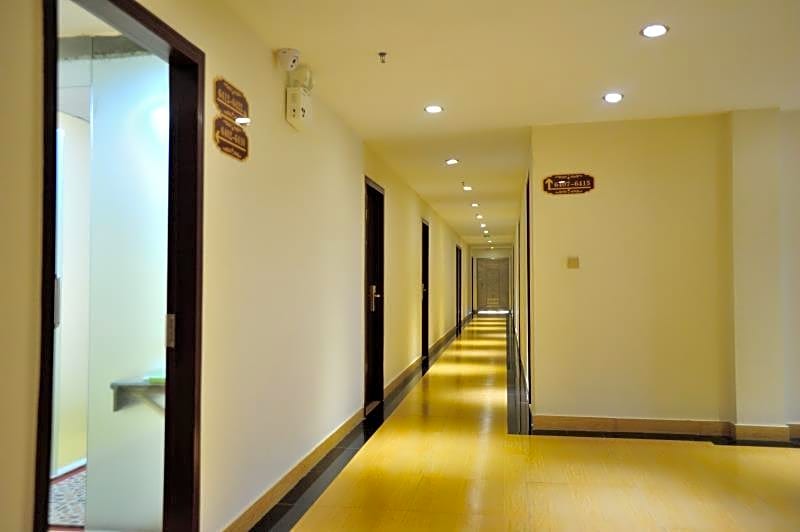 Jian Guo Grand Hotel