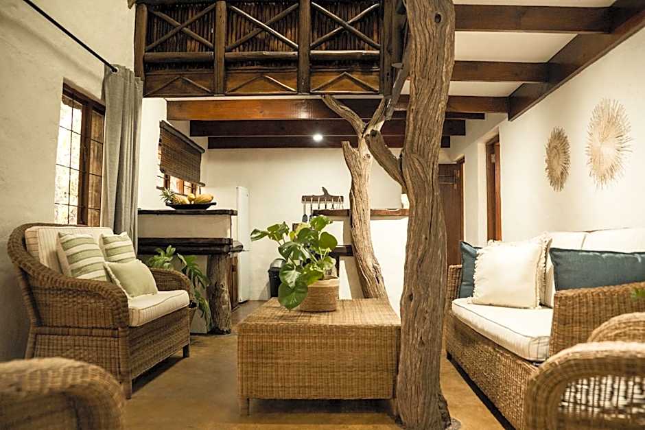 LittleBush Private Lodge