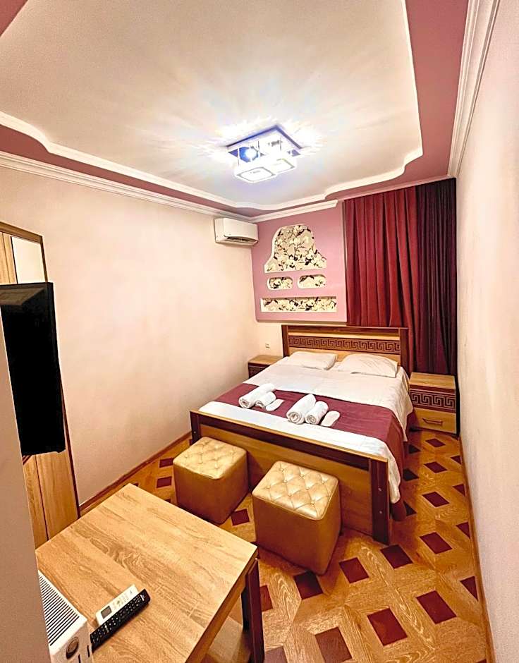 Georgian Palace Hotel