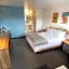 The Oxbow Hotel