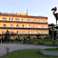 Hotel Grand Toya