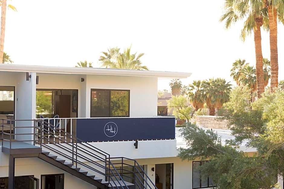 Holiday House Palm Springs