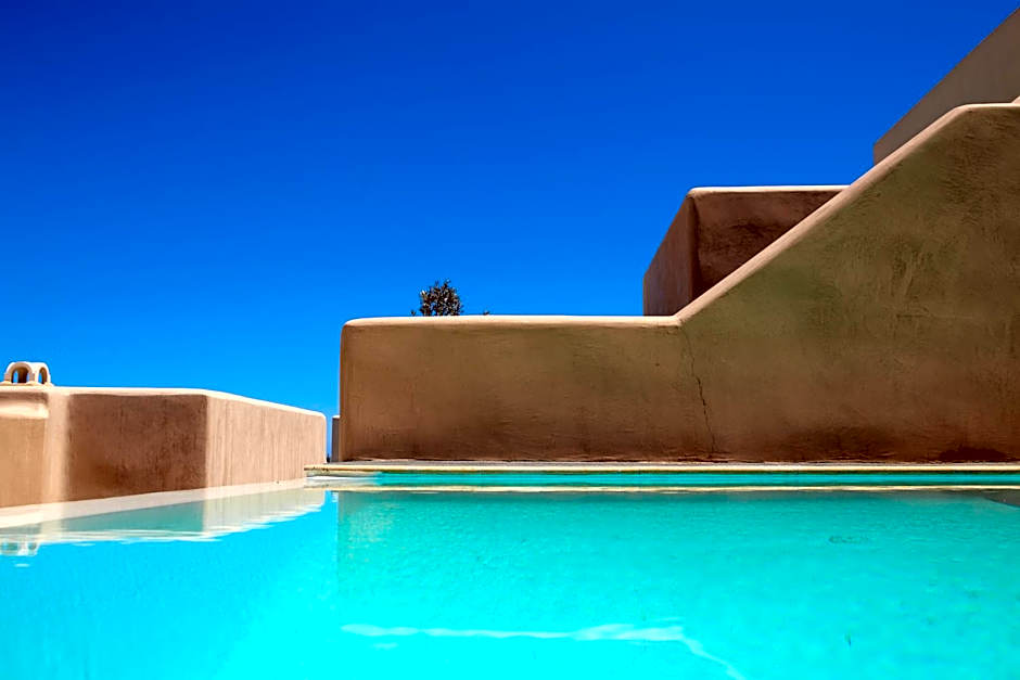 Voreina Gallery Suites