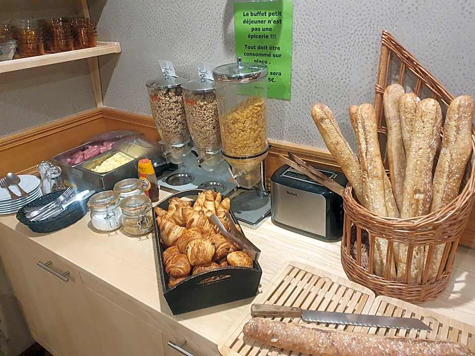 Logis Hôtel-restaurant Les Coudercous