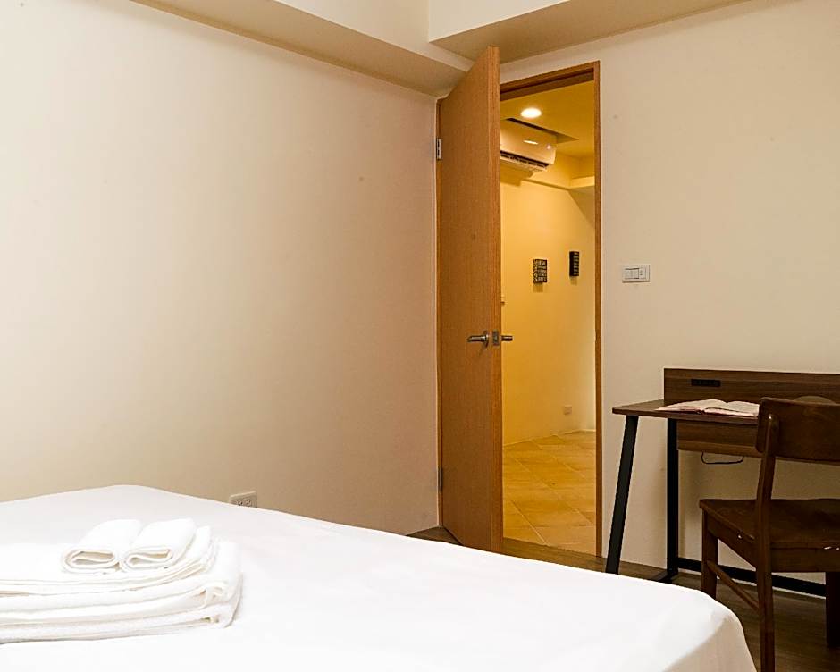 Zhongxiao Fuxing Sogo 3B2b 2 Min to MRT