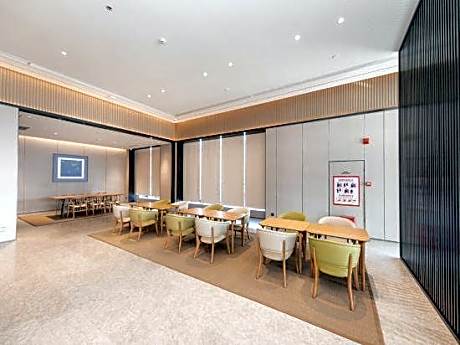 Ji Hotel(Quwo Dongcheng Plaza)
