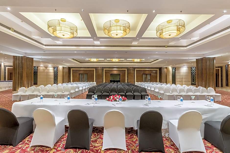 Golden Tulip Panchkula