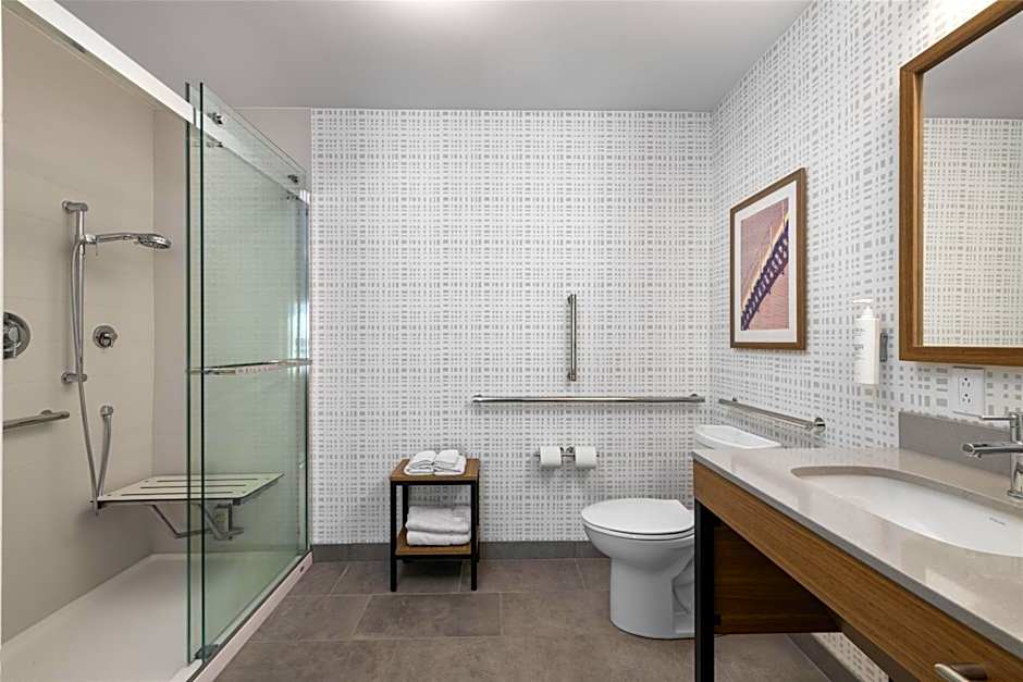 Hampton Inn By Hilton & Suites Moline-Quad City International Airport, Il