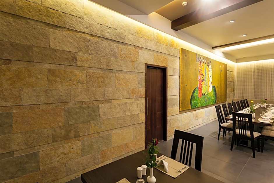 Hotel Chaitali - Pure Veg