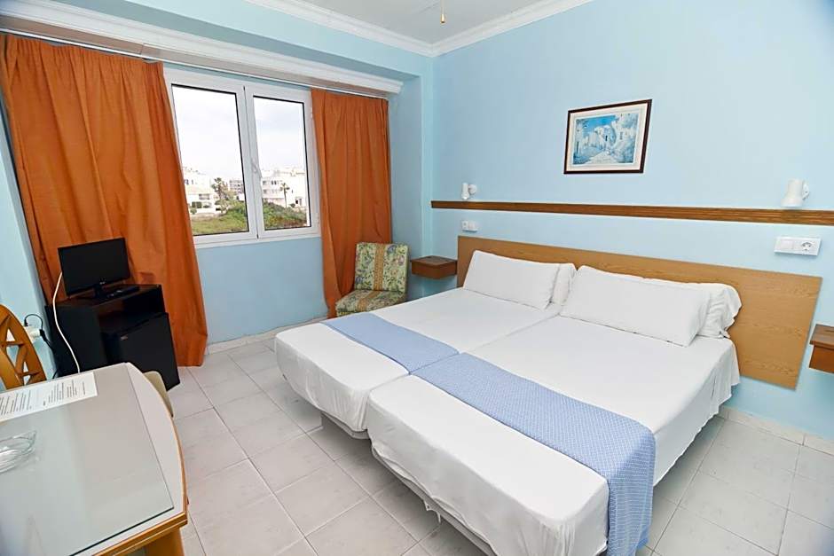 Cala Bona y Mar Blava